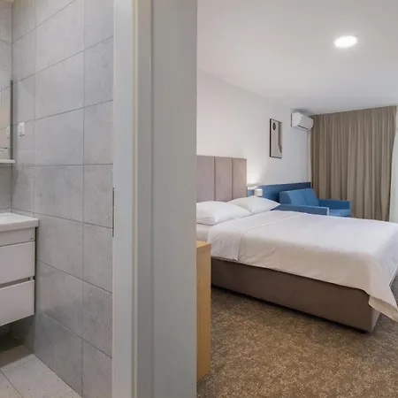 Hotell Alemaris 3*