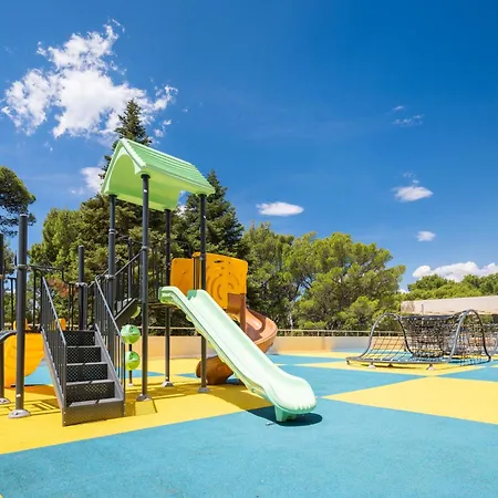 Alemaris 3* Baška Voda