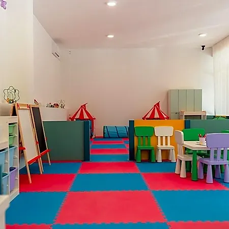 Alemaris Hotel